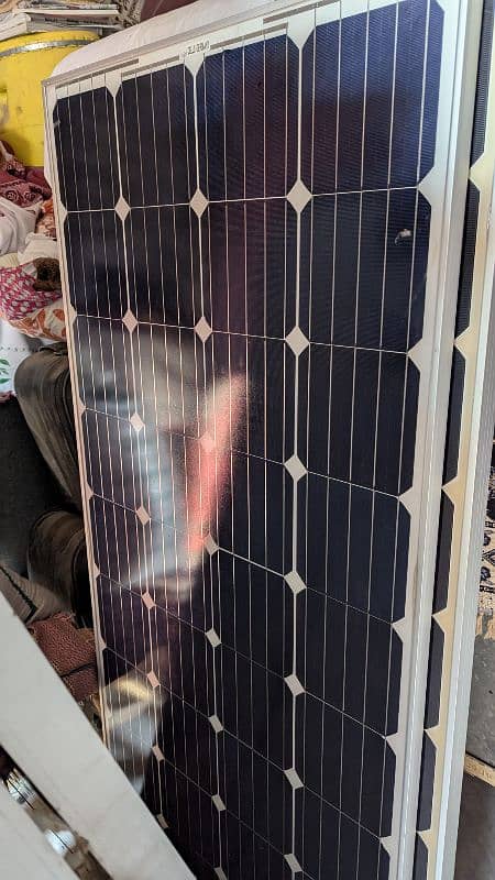 6 solar panels+ stand 1