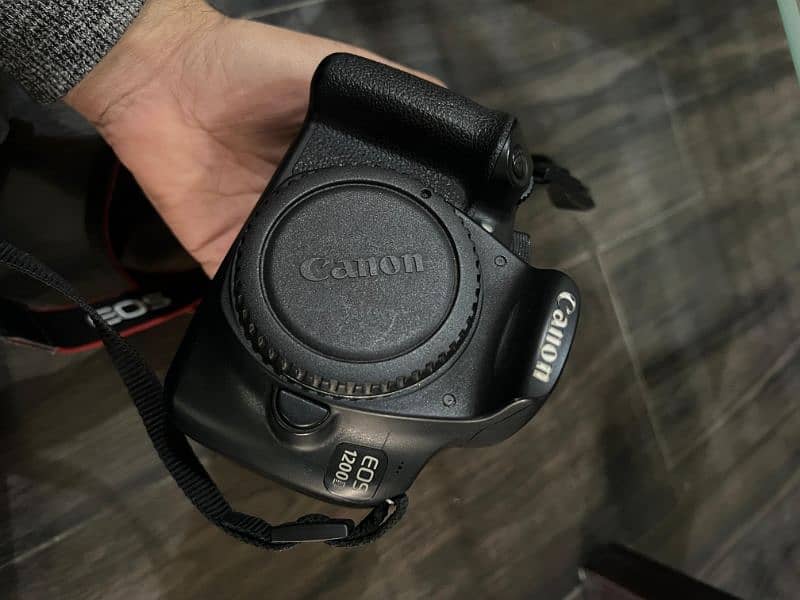 Canon 1200D DSLR For Sale 10/10 Condition 3