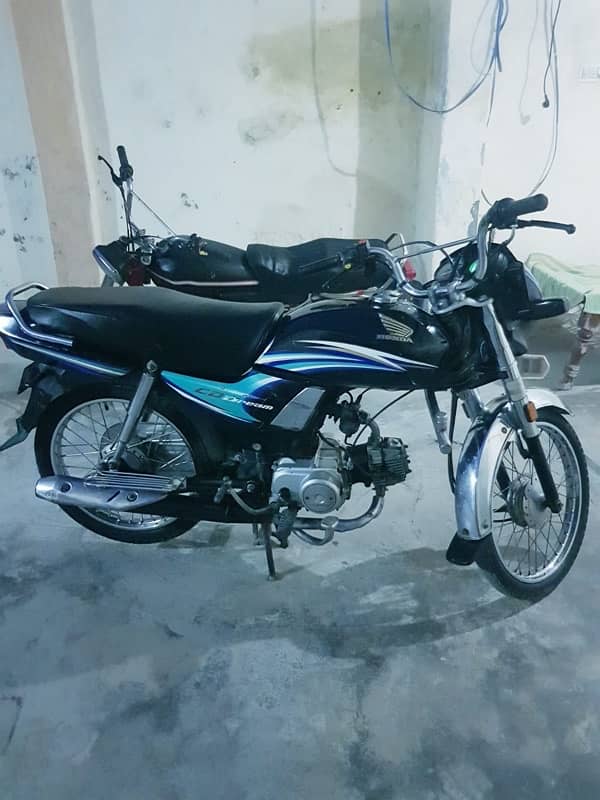 Honda CD 70 Dream 2014 7