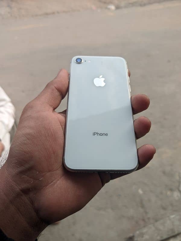 iPhone 8 64GB PTA glaze phone all ok 10 by 10 condition a 0