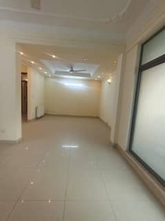 5 BEDROOMS DOUBLE STOREY HOUSE FOR RENT IN I-8 ISLAMABAD.