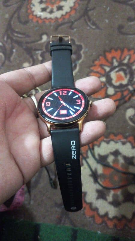 zero life style Luna Watch 4