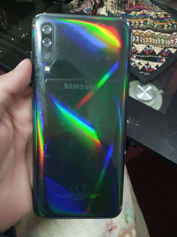 samsung A70 3