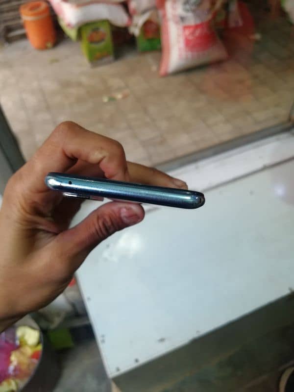 oppo reno 3 pro 4