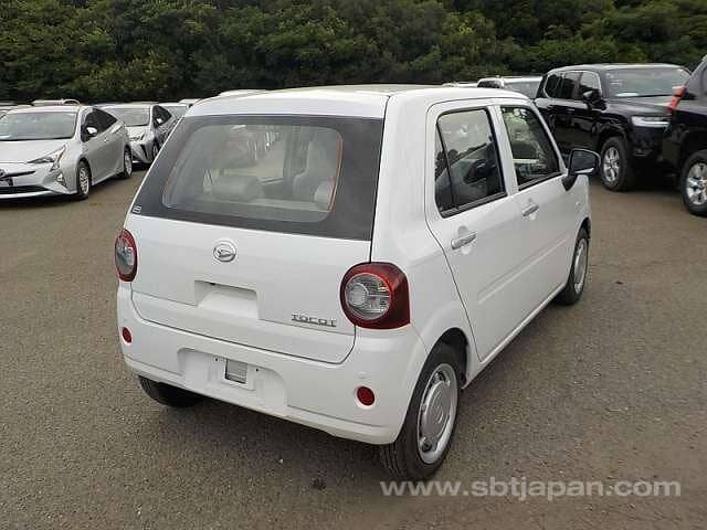 Daihatsu Mira Tocot 2022 1