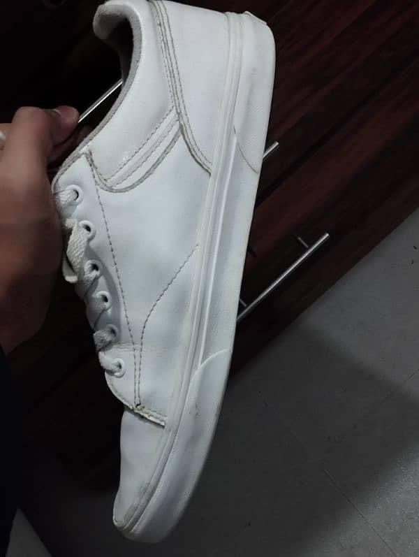 VANS Seldan White Trainers/ Sneakers (Pre-Loved) 6