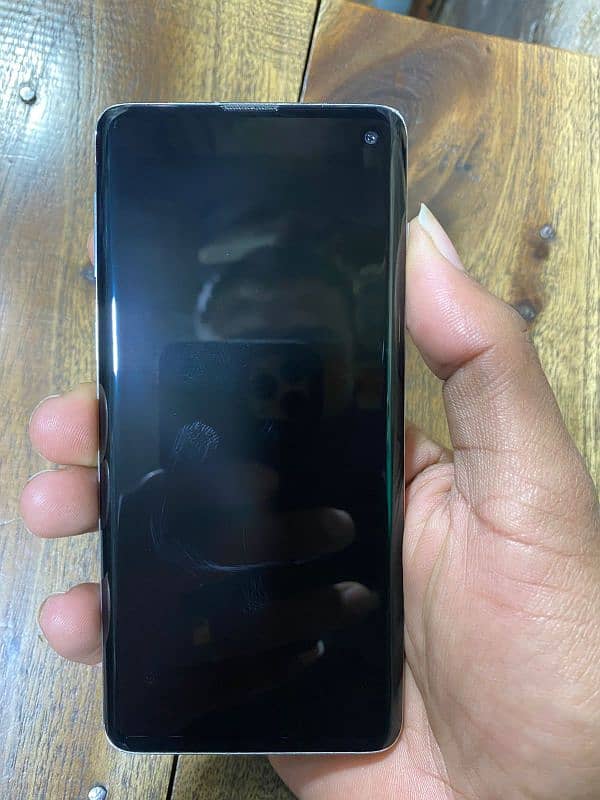 Samsung S10 (8.128) single sim indiplay fingerprint 10.9 kandishon 7