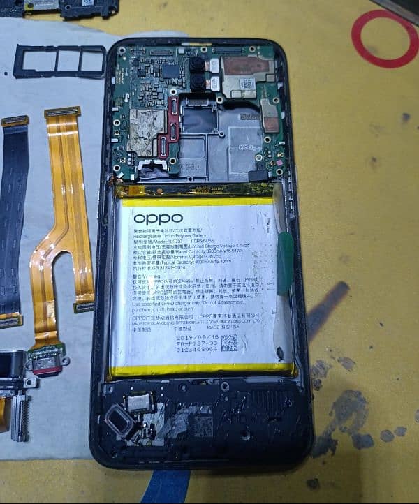 oppo Reno 2f=8=128= panel damage parts available 2