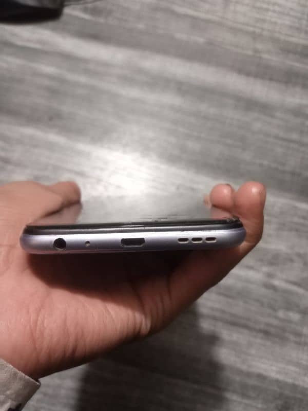 Vivo y20 4/64 03207338221 9