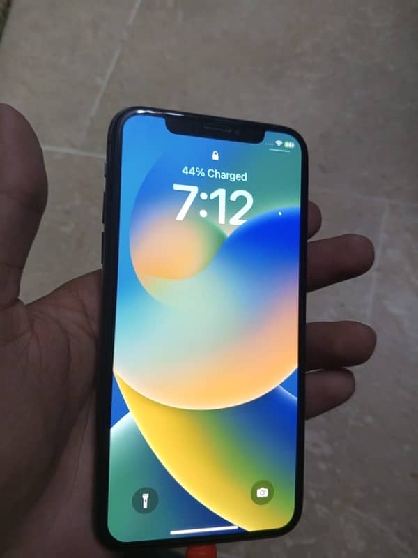 IPhone X (64) factory unlock Non Pta 6