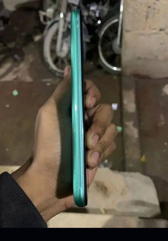 Infinix smart hot condition 10/9 ,2 / 32 urgent sale 1