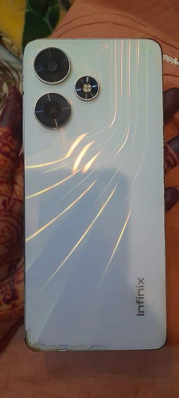 Infinix Hot 30 in very good condition 0