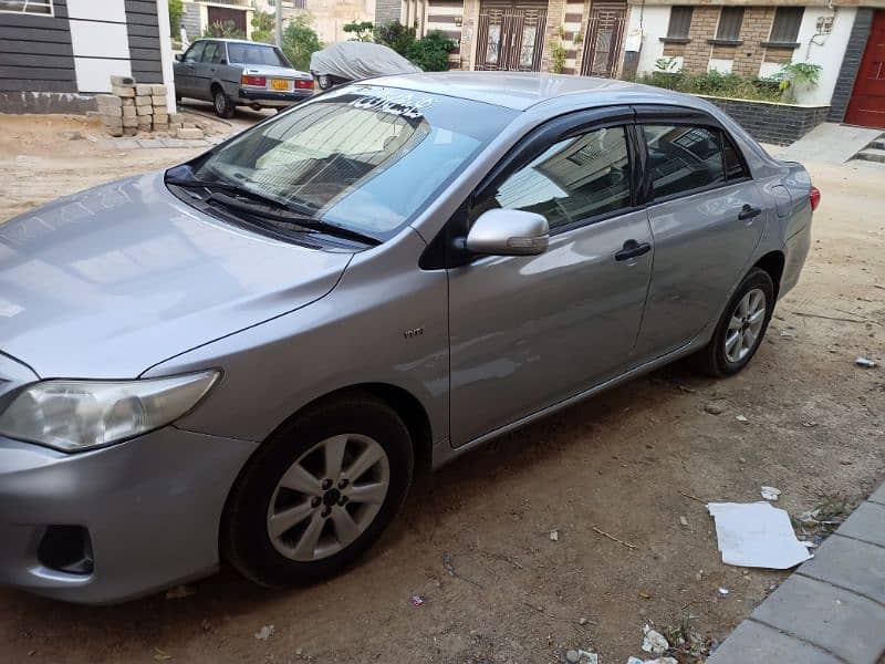 Toyota Corolla GLI 2011 3