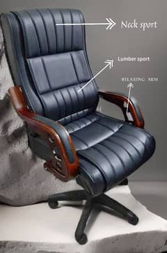 Branded office luxury executive revolving chair available wth 2 yr wrn