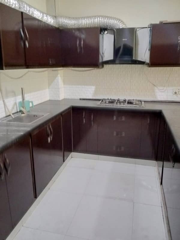 1300 Square Feet Flat For Rent In Gulshan-E-Iqbal Town 2