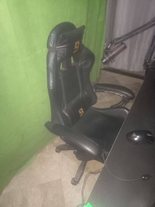 Boost Velocity Gaming chair 0