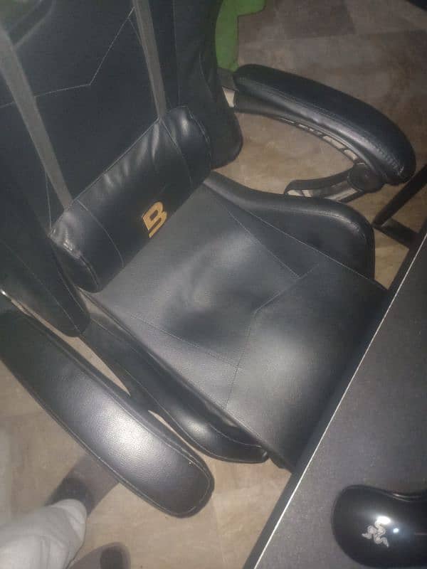 Boost Velocity Gaming chair 2