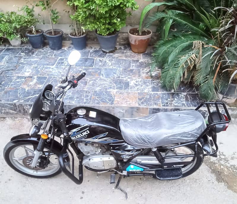 2022 Gs-Se Suzuki 150 Karachi Number 13