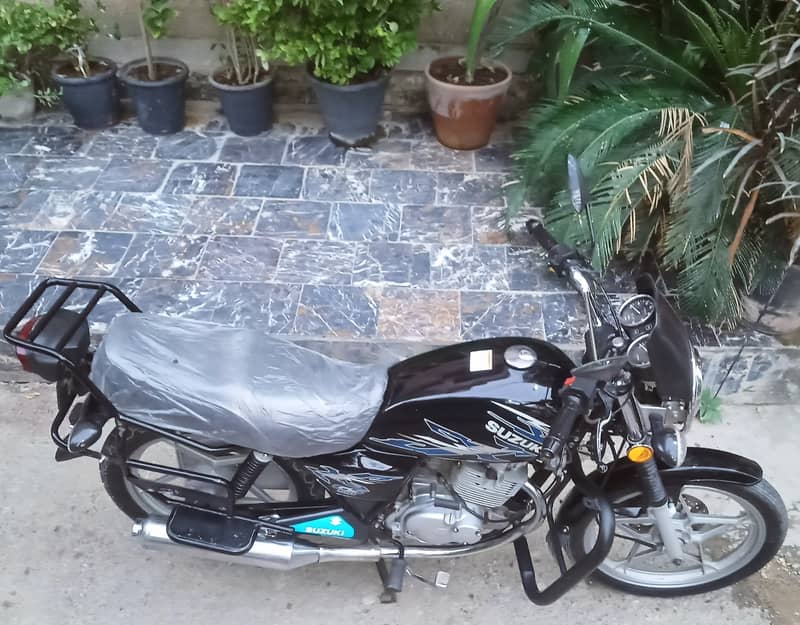 2022 Gs-Se Suzuki 150 Karachi Number 14