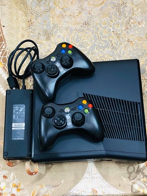 Xbox 360 Slim USA Import Jailbreak Jtag 220 Games installed 0