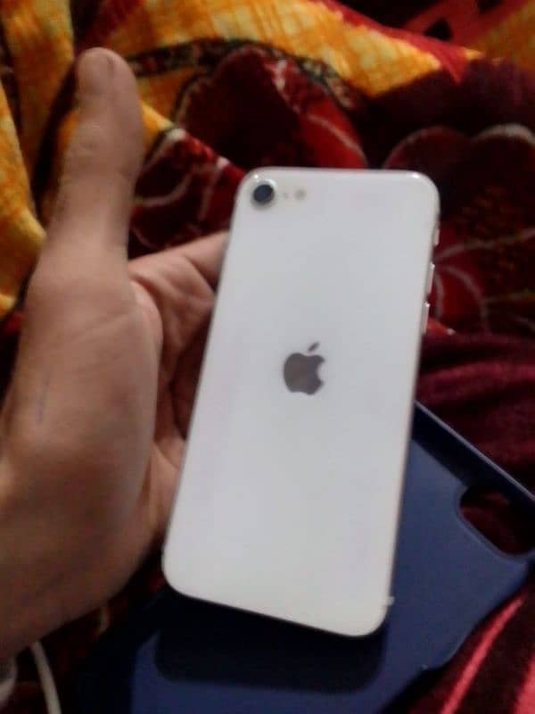 Iphone se 20 10 By 10 Ha 64 Gp 4