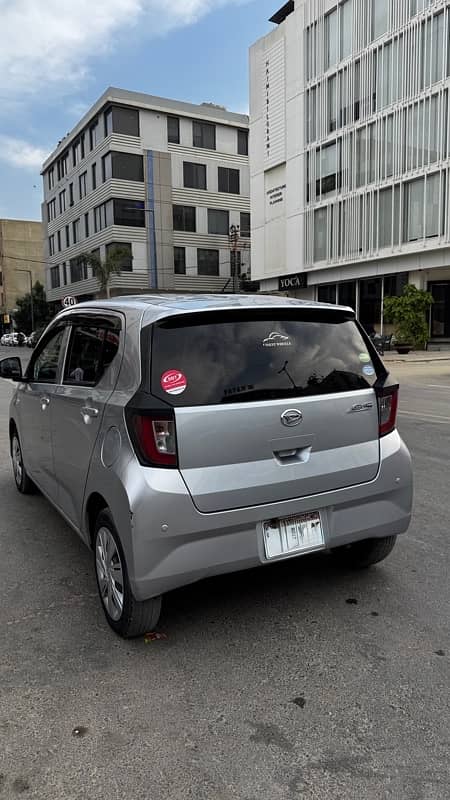 Daihatsu Mira 2020 1