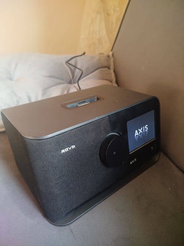 Revo axis internet radio 2