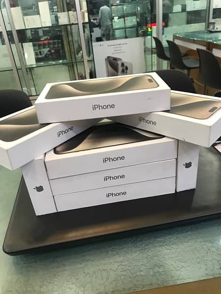 Apple iPhone 15 Pro Max 256gb JV 7