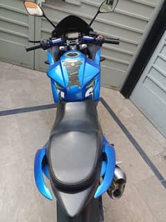 suzuki gixxer