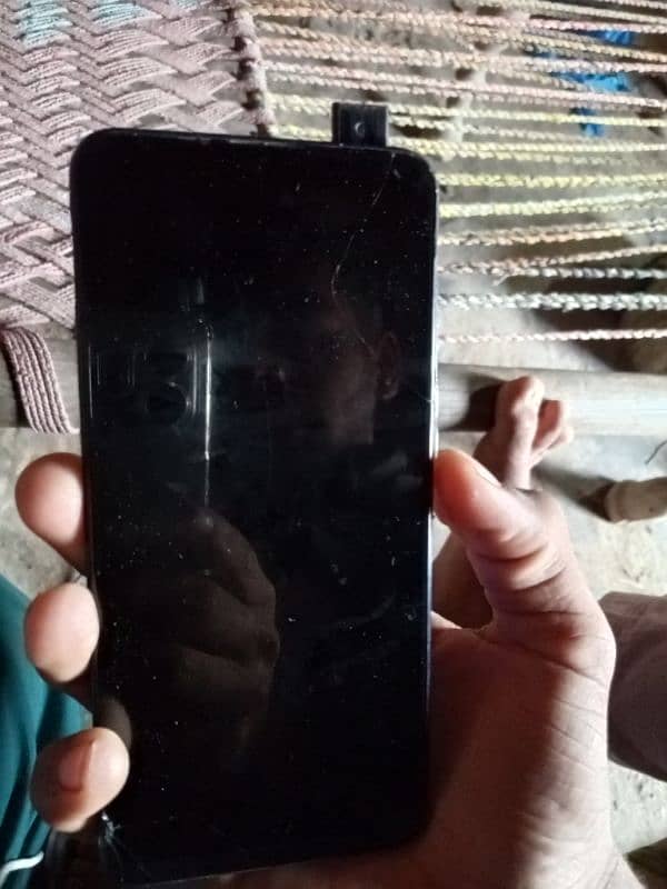 vivo v15pro screen damege open baten damege 0