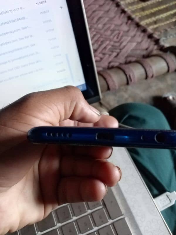 vivo v15pro screen damege open baten damege 2