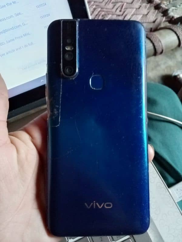 vivo v15pro screen damege open baten damege 5