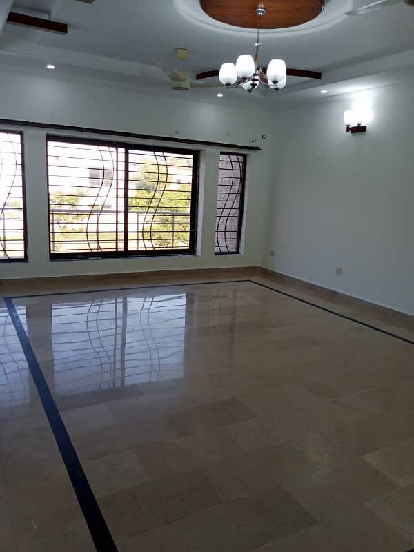 Fully Independent 1 Kanal Upper Portion For Rent 2