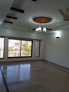 Fully Independent 1 Kanal Upper Portion For Rent