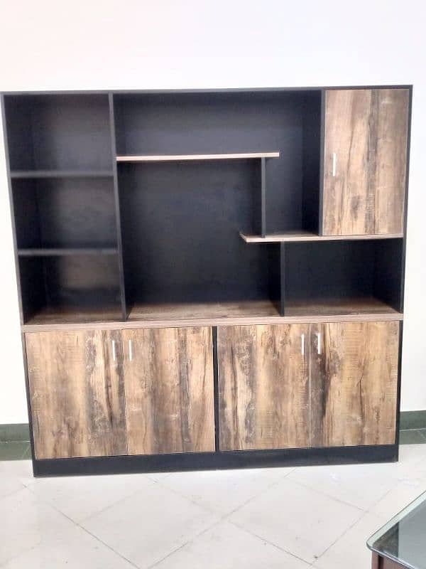 File rack/ back cabinet 14