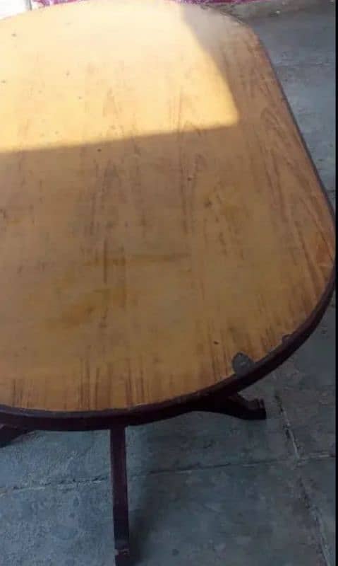 8 Seater Dining Table Available For Sale 17