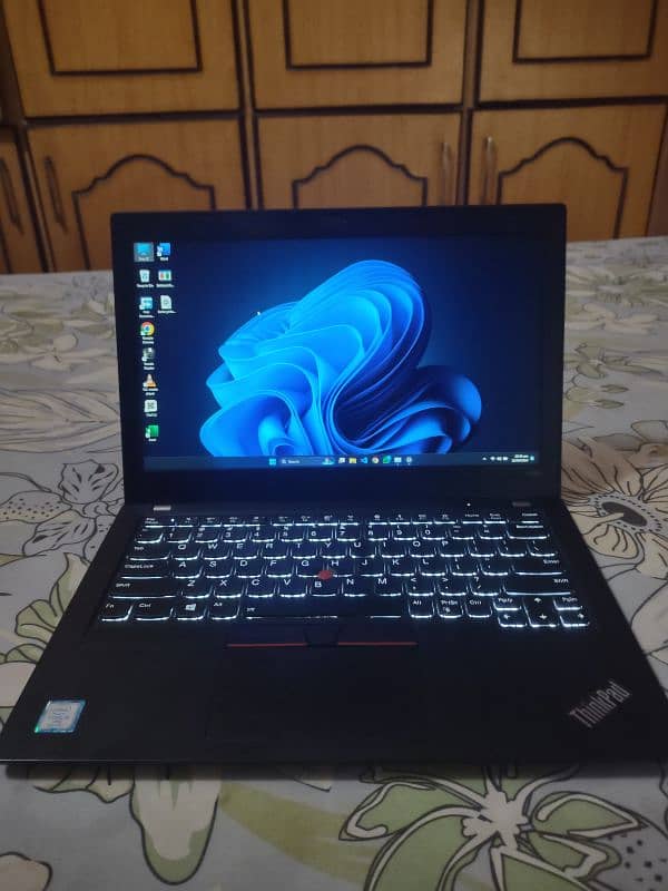 Lenovo Thinkpad i5 8th gen 0