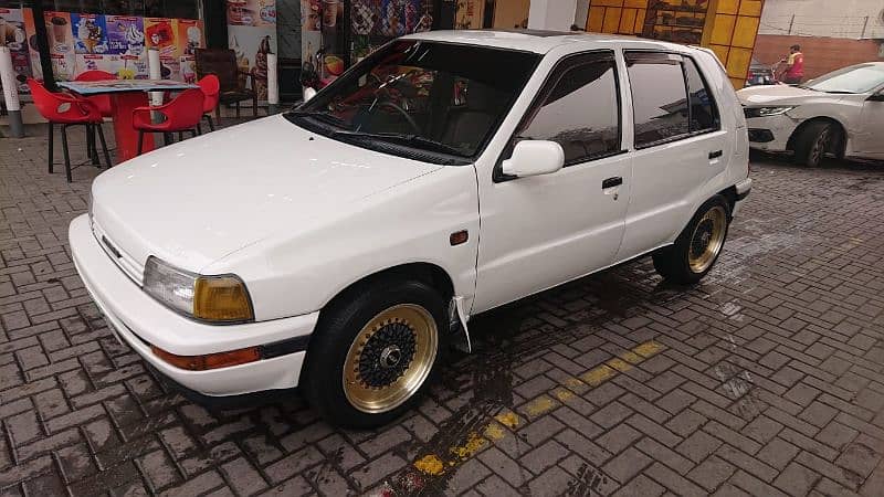 Daihatsu Charade 1987 3