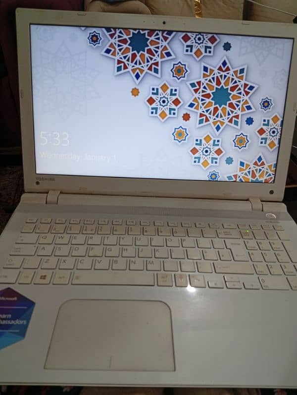 Toshiba Satellite L50-C-14T Laptop 0