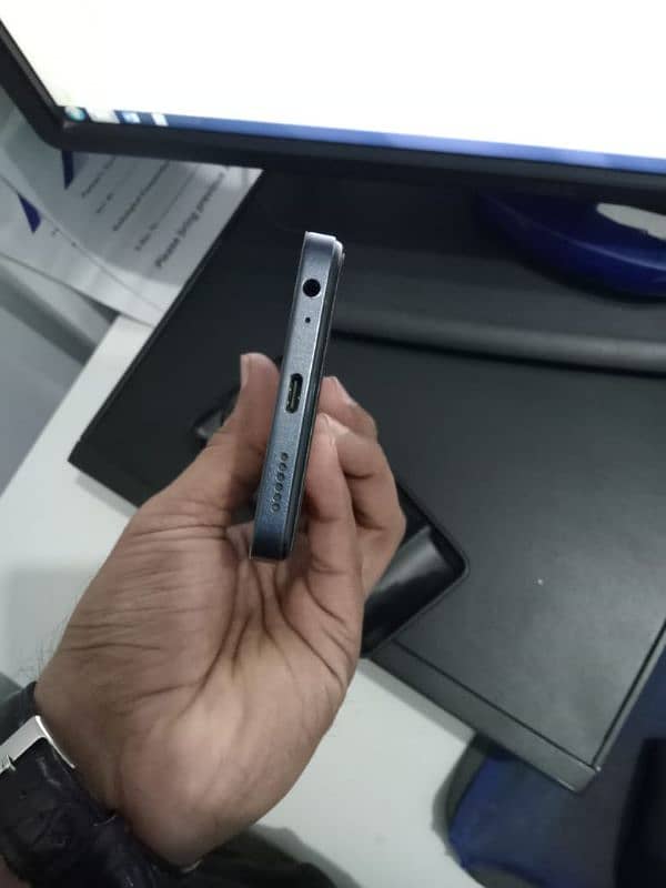 INFINIX SMART 8 2