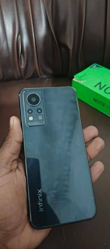 Infinix Note 11 1