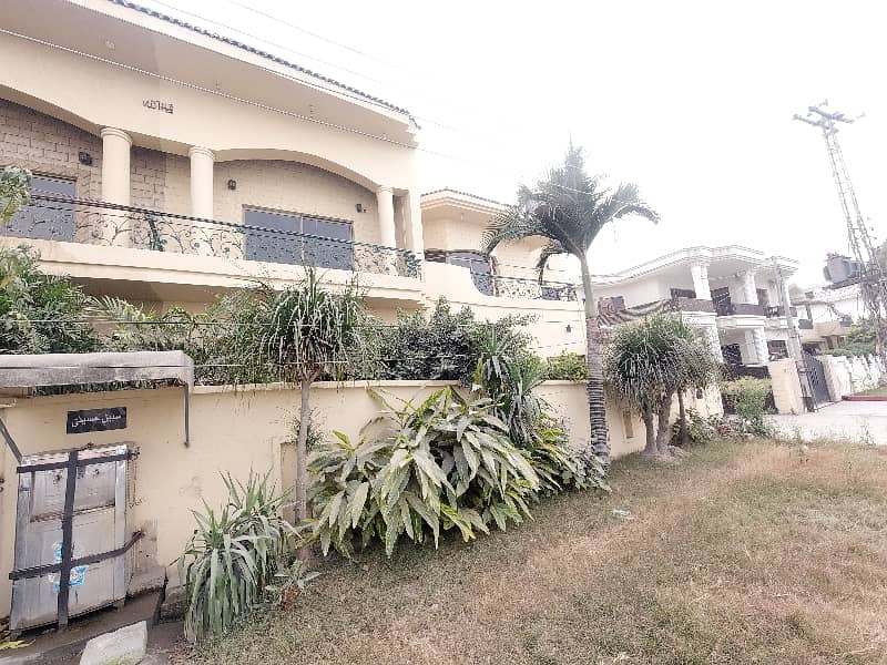 A Prime Location House Of 14 Marla In Rs. 75000000 3