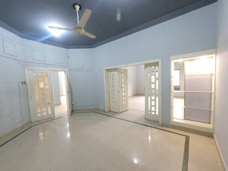 A Prime Location House Of 14 Marla In Rs. 75000000 9