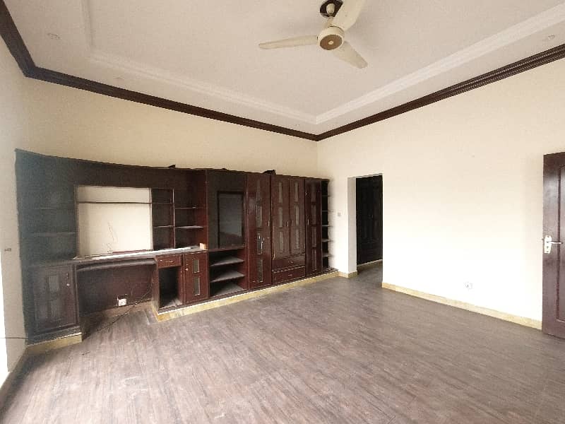 A Prime Location House Of 14 Marla In Rs. 75000000 17