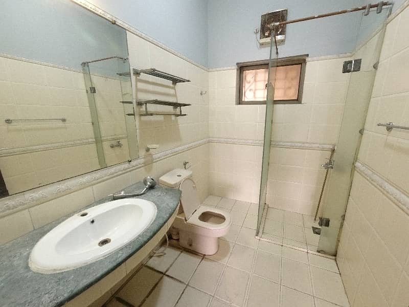 A Prime Location House Of 14 Marla In Rs. 75000000 18