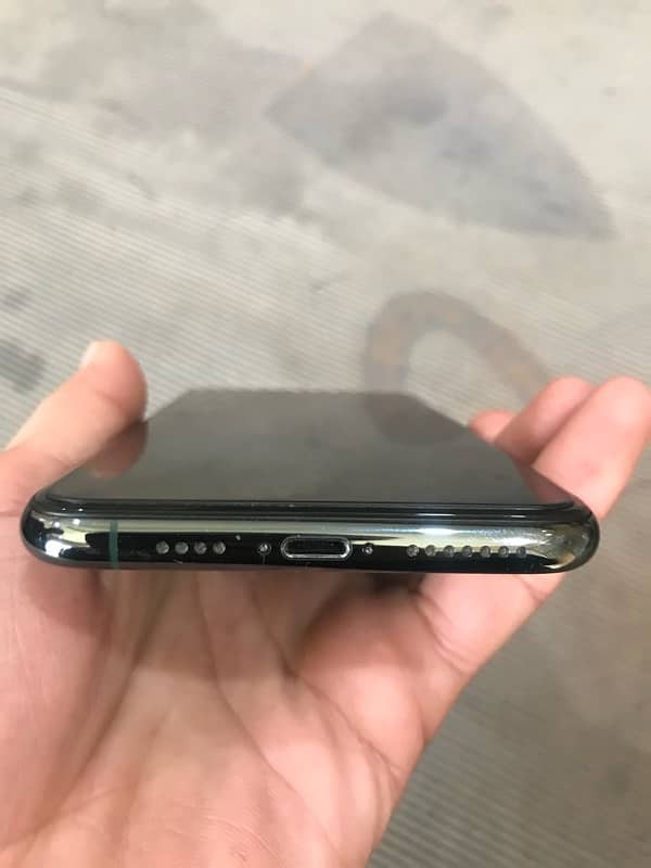 iPhone 11pro max 6