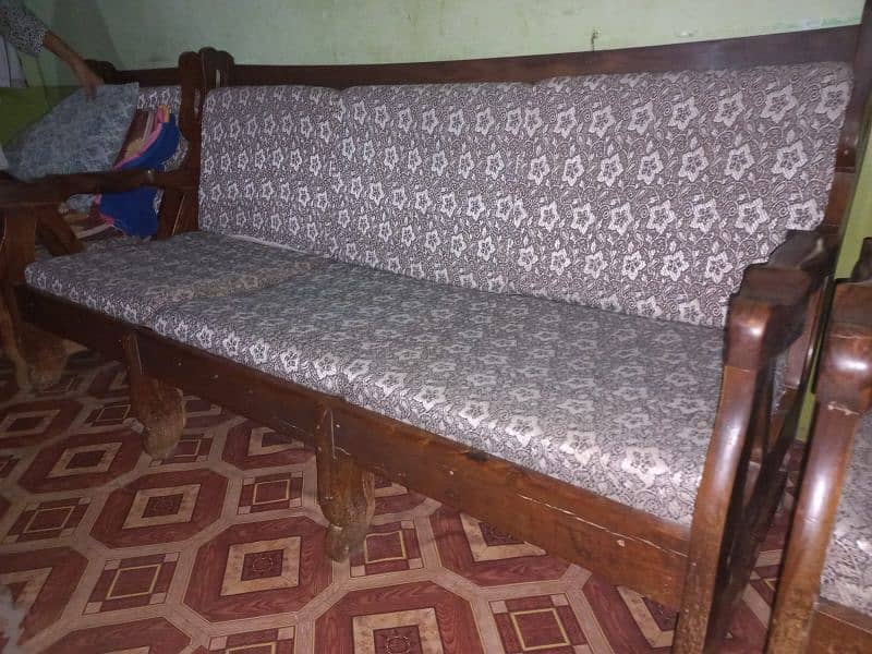 Selling Wooden Sofa Set 1