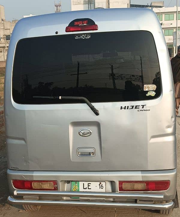 Daihatsu Hijet 2016 4