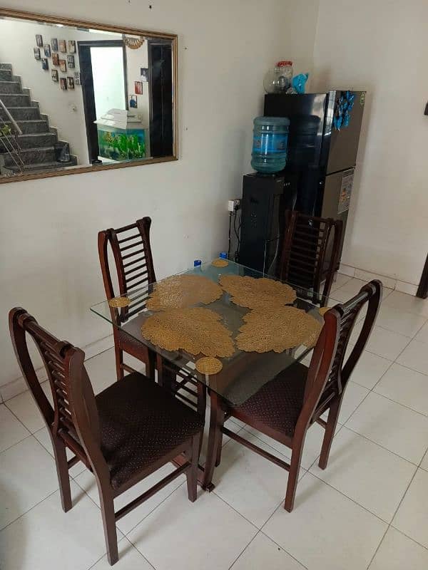 Dining table with chairs 3