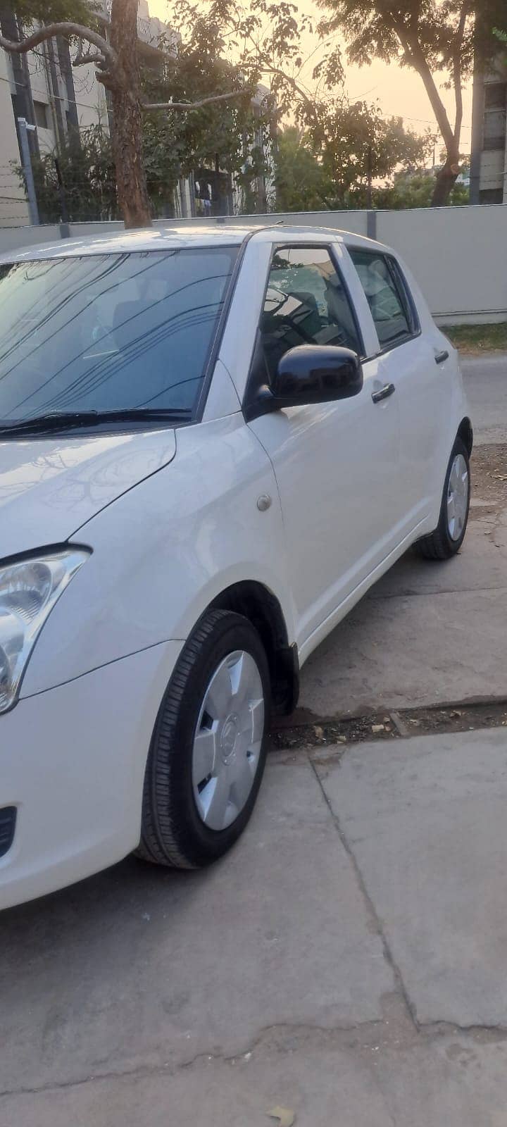 Suzuki Swift 2012 11